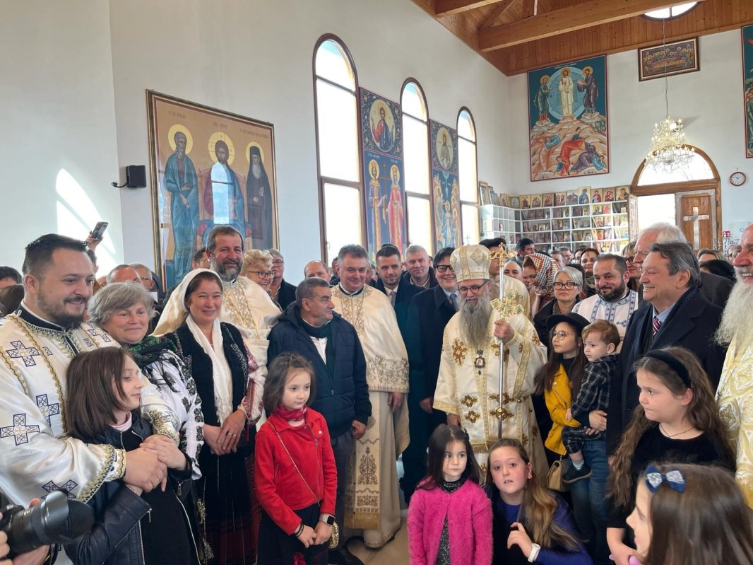 Aniversare pentru două parohii românești din Italia  286178