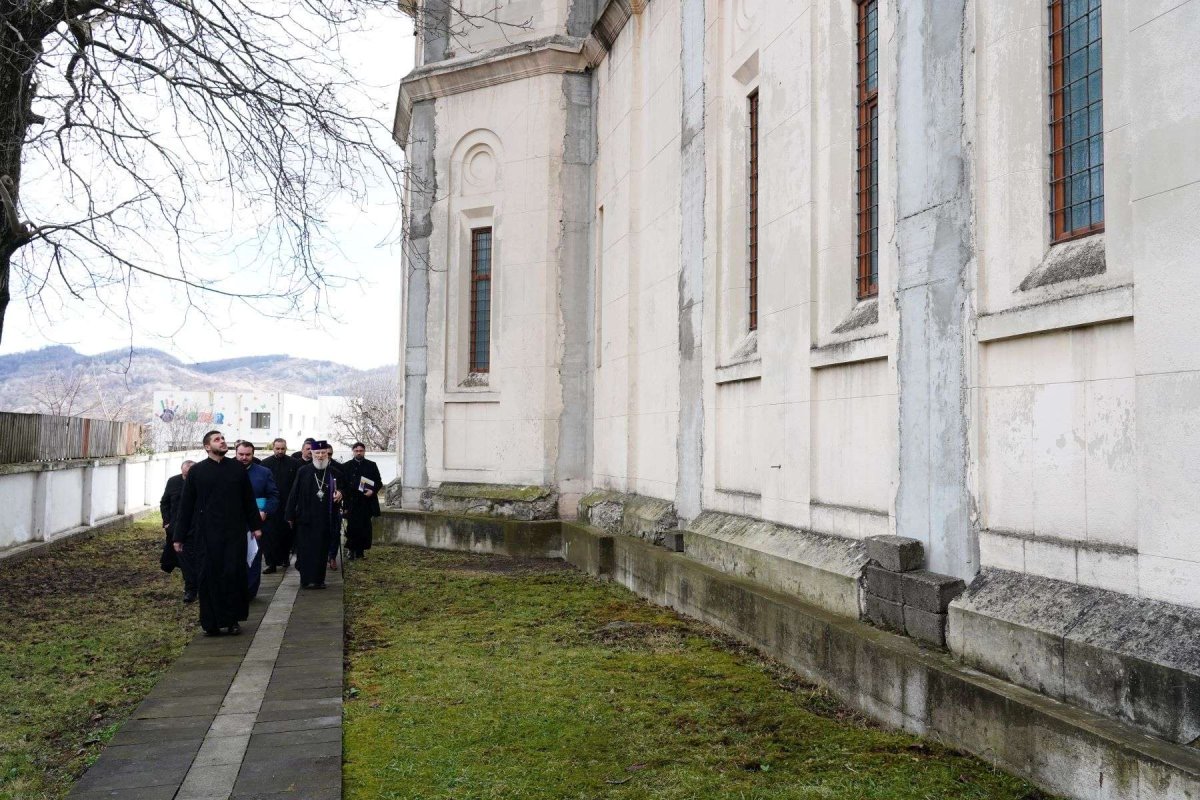 Evaluarea lucrărilor de la biserici din județul Dâmbovița 286271