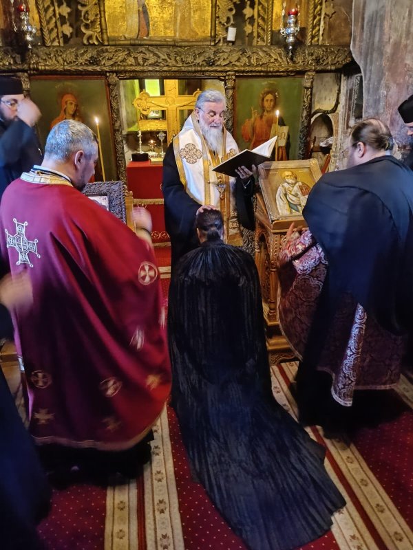 Un nou stareț la Mănăstirea Crasna din județul Gorj 286268