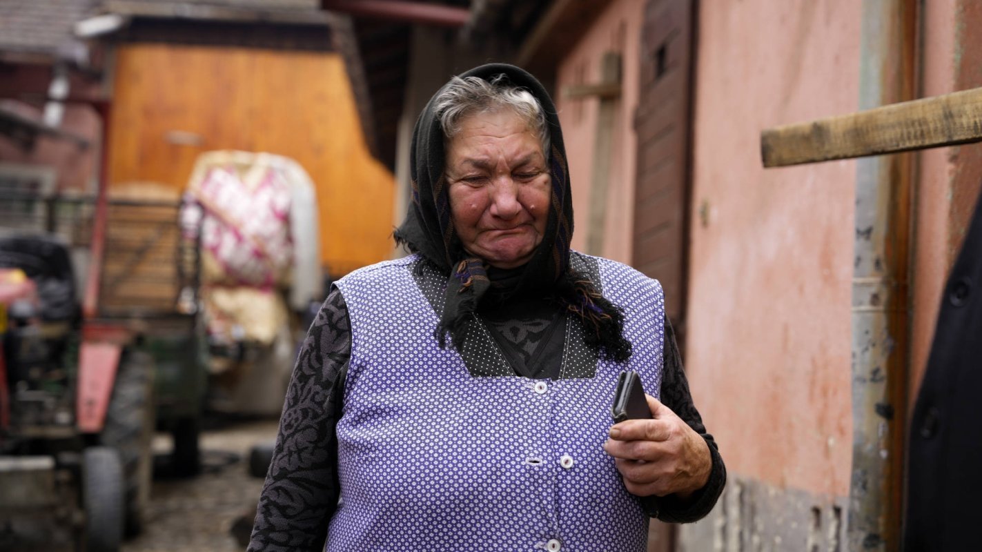 Lemne de foc și alimente pentru bătrâni din județul Sibiu 286408