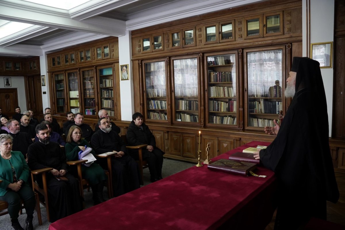 Ședința anuală a Casei de Ajutor Reciproc din Arhiepiscopia Dunării de Jos 286430