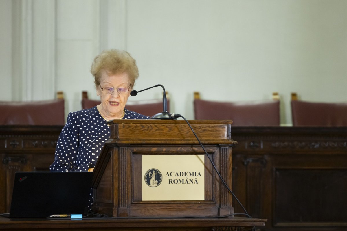 Academicianul Răzvan Theodorescu - bun cunoscător al artei bisericeşti medievale din România 286646