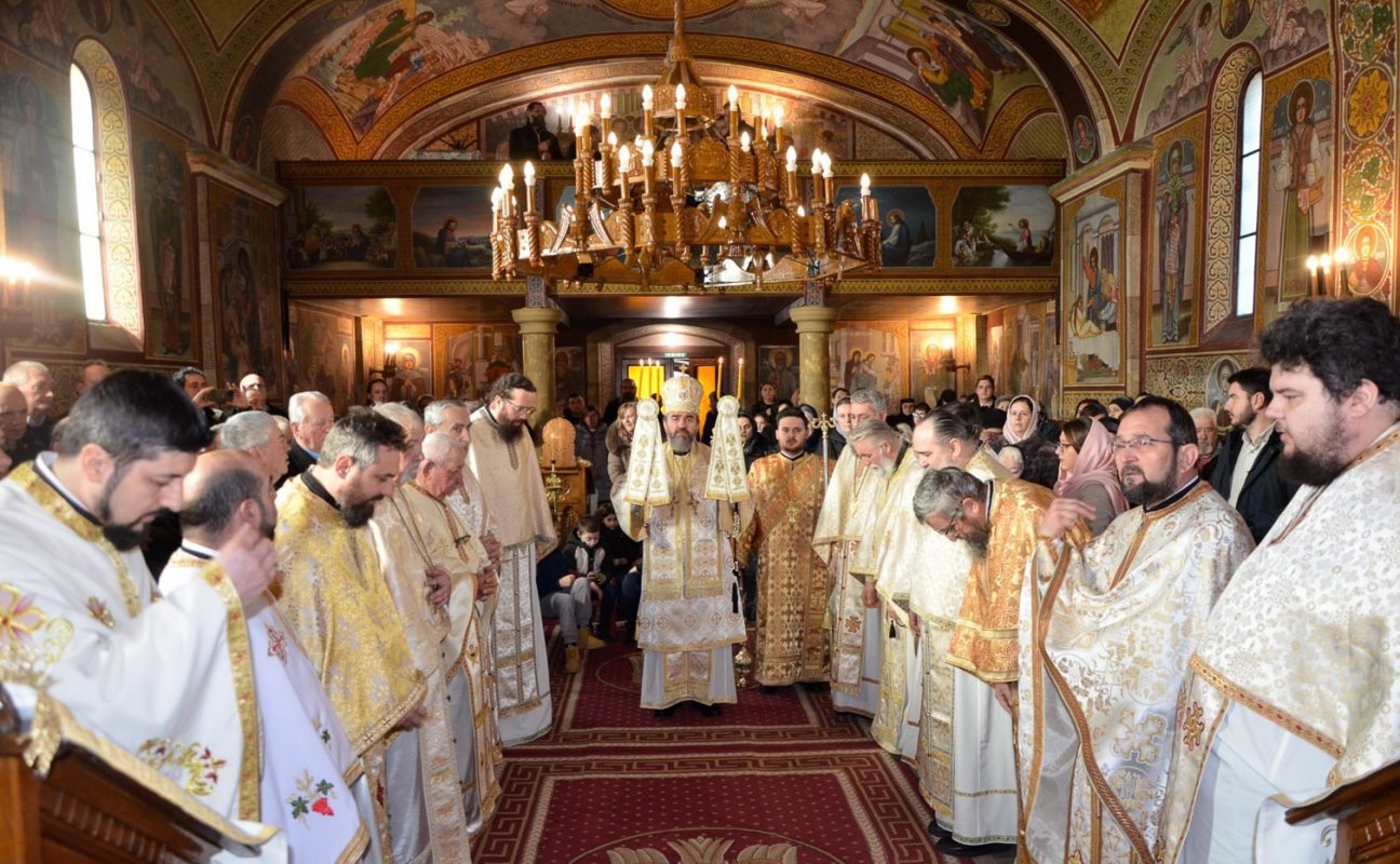 Biserica din satul Coșești, Hunedoara, a fost târnosită 286594