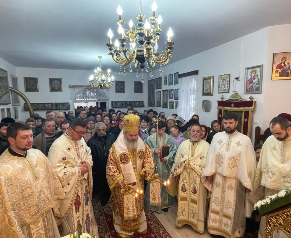 „Credinţa care nu are drept conţinut smerenia și iubirea este o credinţă fanatică” 286687