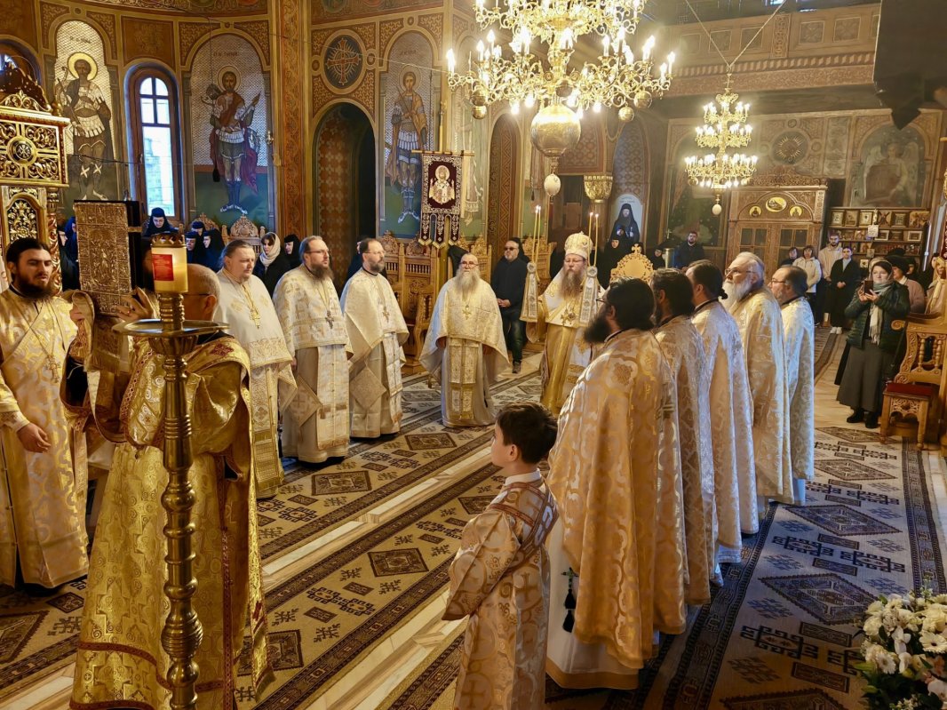 Sinaxă monahală şi conferinţă preoţească în Episcopia Covasnei şi Harghitei 286682