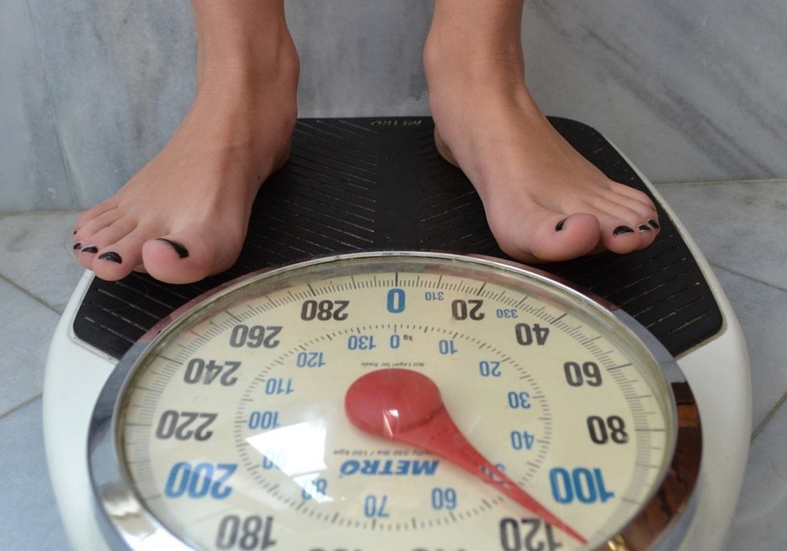 Atenție la greutate dacă lucrați de acasă! 286745