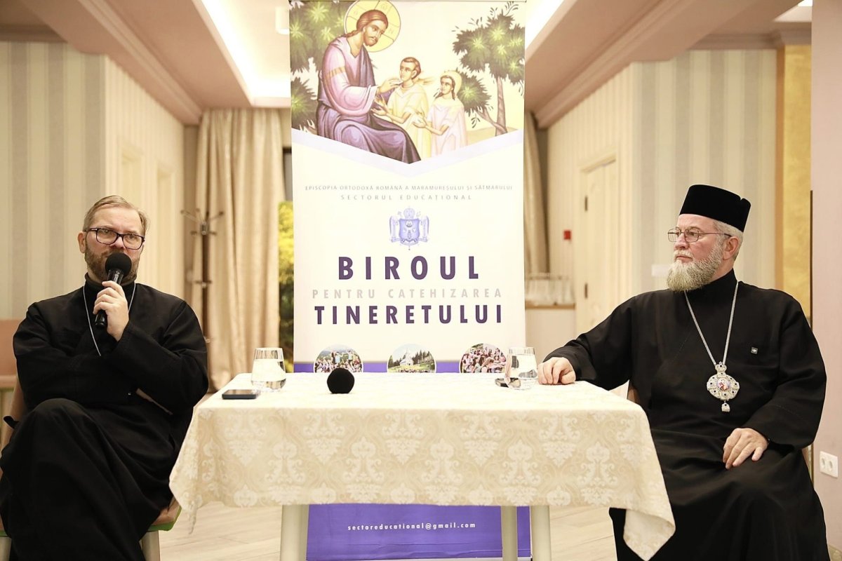 Consfătuire catehetică în Episcopia Maramureşului şi Sătmarului 286769