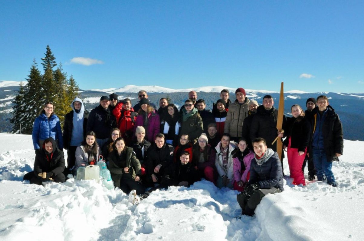 Tabără de iarnă la Mănăstirea Oașa, organizată de ASCOR Alba Iulia 286771