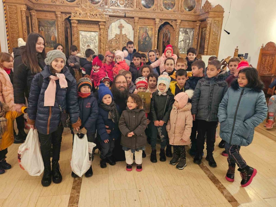 „Viața noastră nu are sens fără iubire jertfelnică” 286347