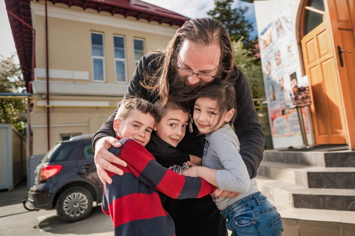 „Viața noastră nu are sens fără iubire jertfelnică” 286931