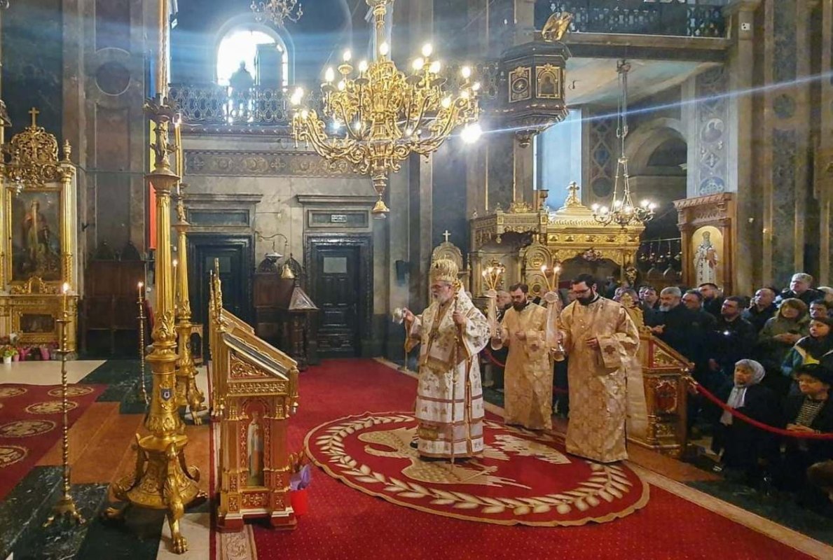 Episcopul Canadei la Catedrala Mitropolitană din Iași 287025