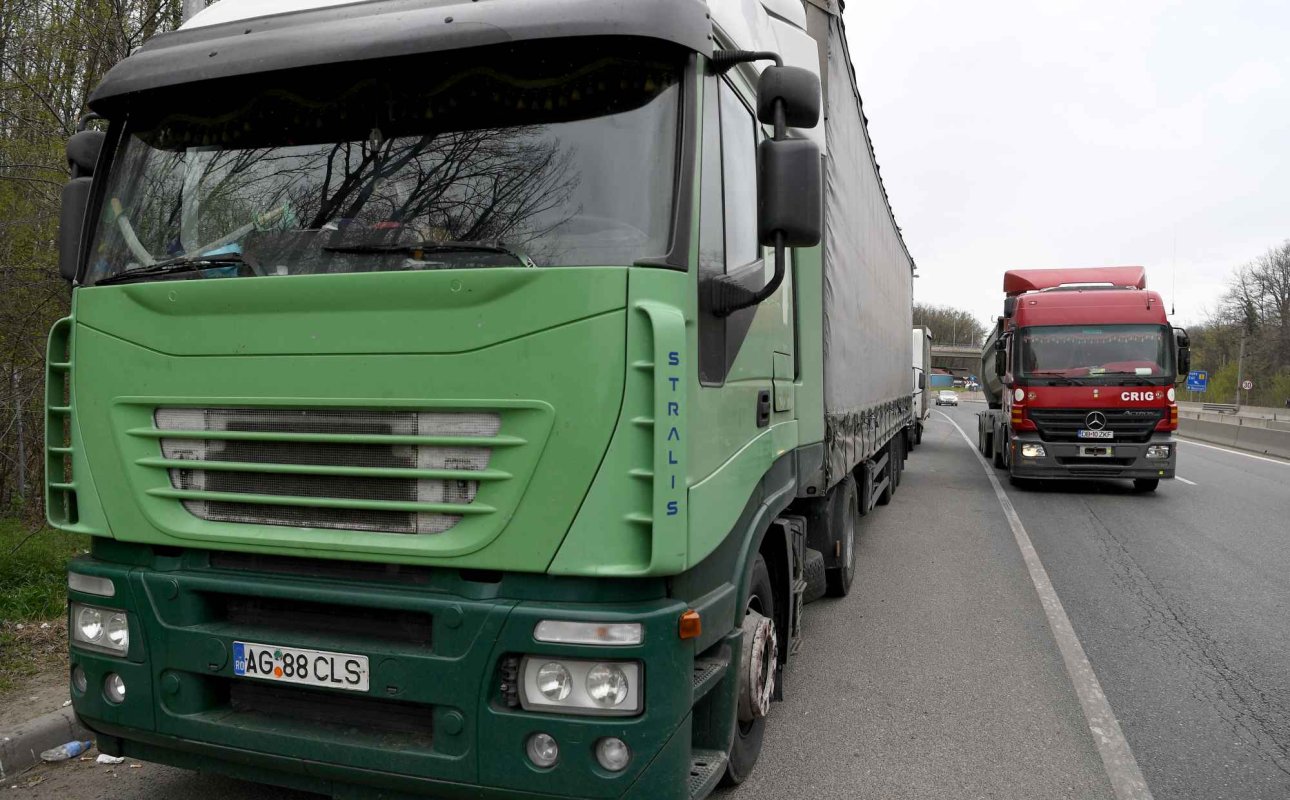 Transportatorii vor primi 13 bani/l de combustibil 287068