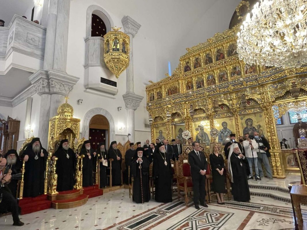 Biserica îi preţuieşte pe bunici şi îi apreciază pe cântăreţii rugători (psalţi) 287123