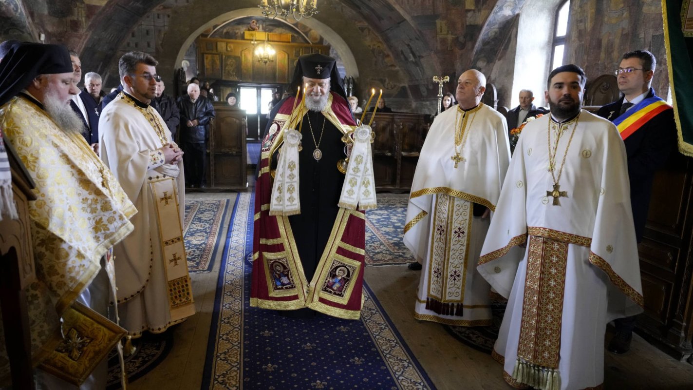 Binecuvântare pentru comunitatea de credincioşi din Sibiel 287499