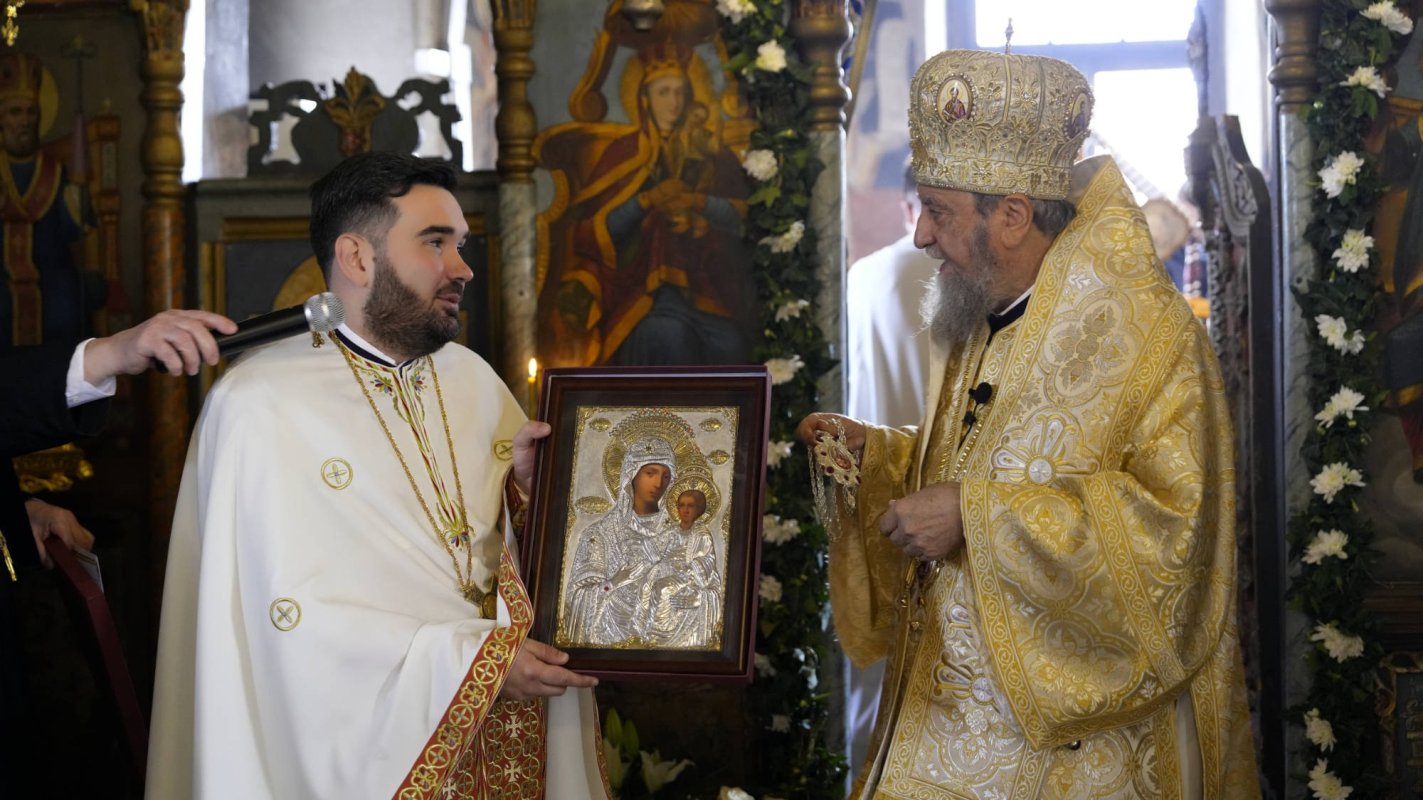 Binecuvântare pentru comunitatea de credincioşi din Sibiel 287503