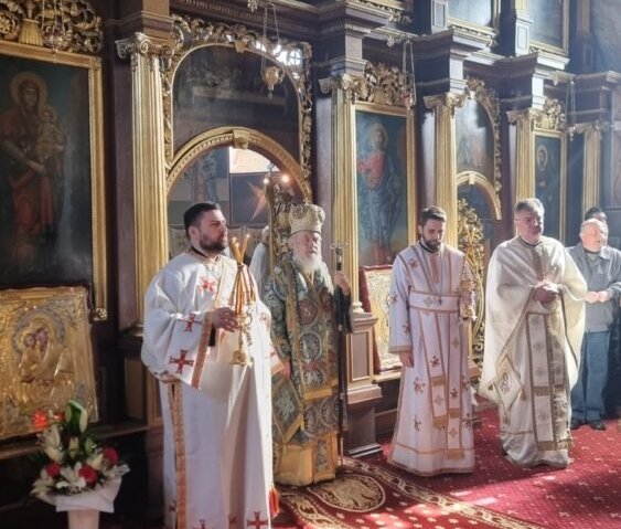 Binecuvântarea lucrărilor la o parohie din județul Arad 287507