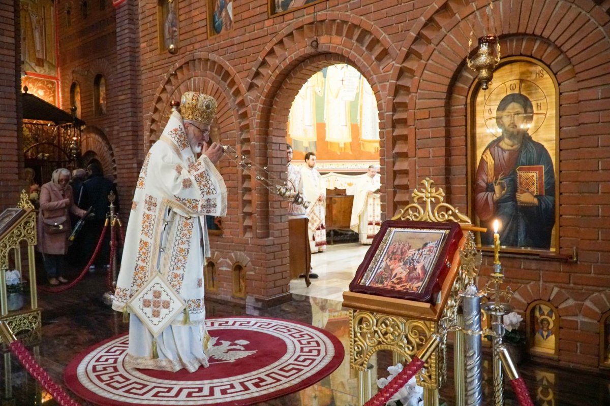 Binecuvântare pentru credincioșii argeșeni 287633