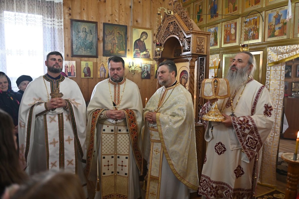 Zi de bucurie în comunitatea Parohiei Năstase din județul Botoșani 287618