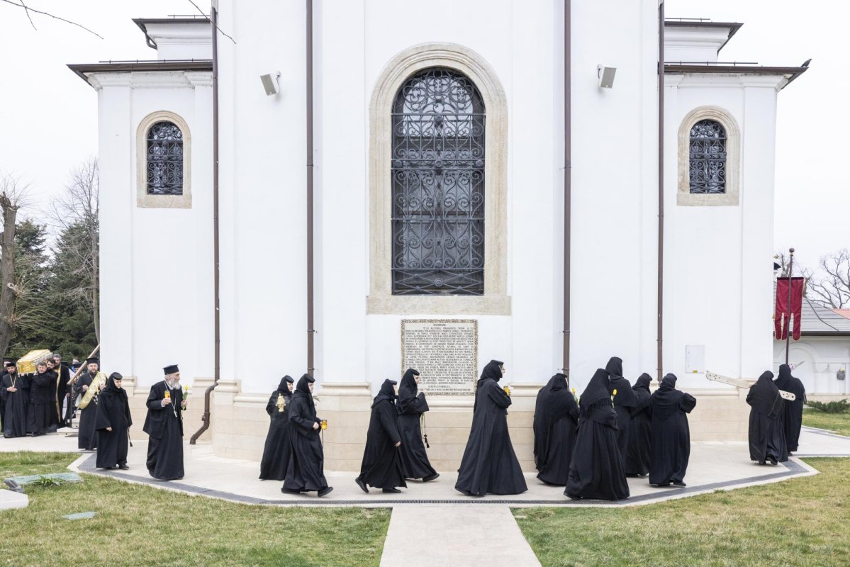 Continuă binecuvântarea Cuviosului Dimitrie cel Nou pentru prahoveni 287933