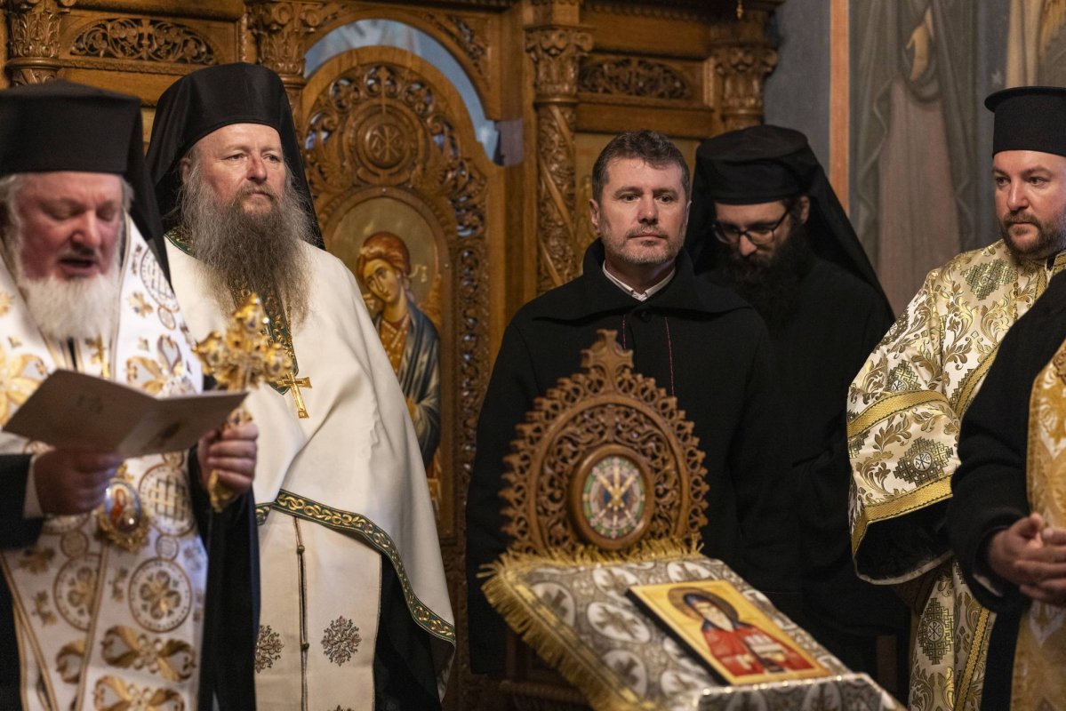 Continuă binecuvântarea Cuviosului Dimitrie cel Nou pentru prahoveni 287947