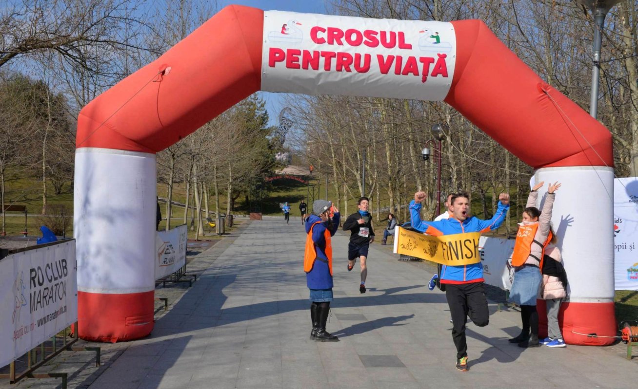 Zeci de activităţi în calendarul „Lunii pentru viaţă” în Capitală 287837