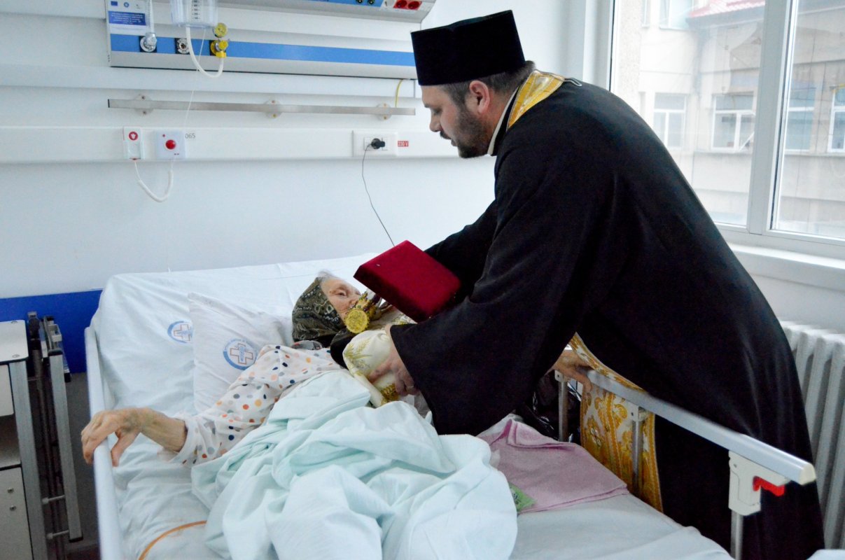 Binecuvântarea Sfântului Pantelimon la Spitalul Județean Buzău 288004