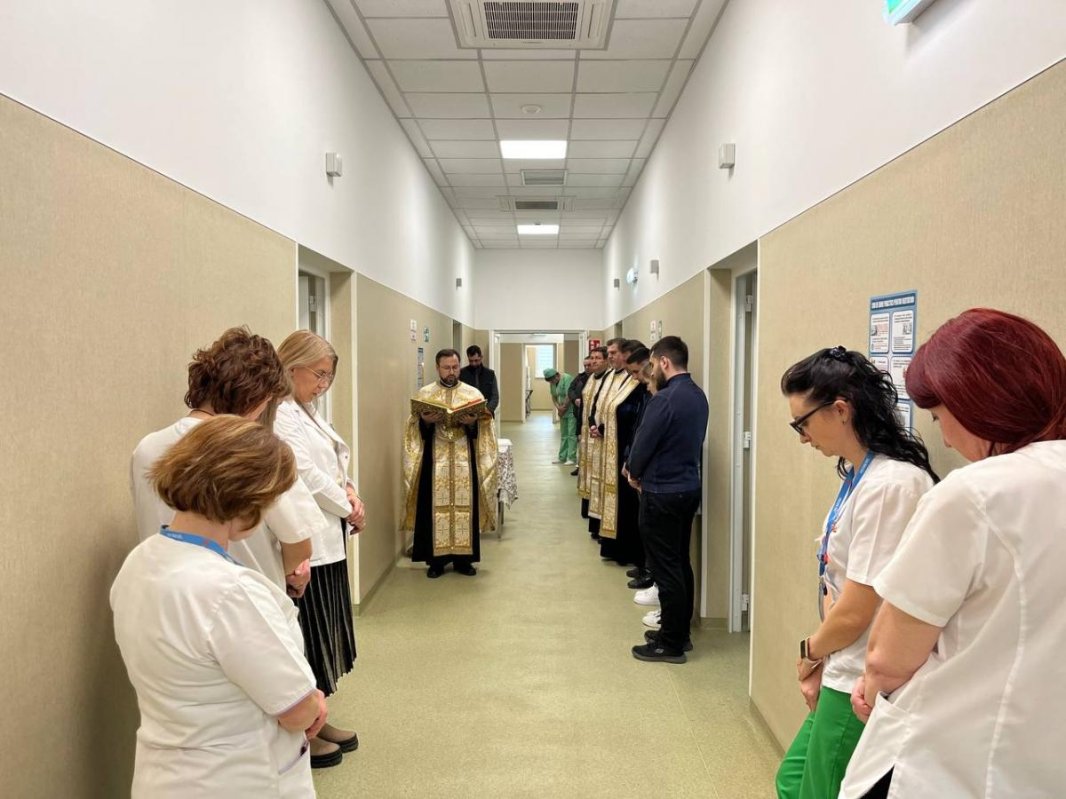 Sfințirea secției de îngrijiri paliative a Spitalului Județean din Bacău 287991