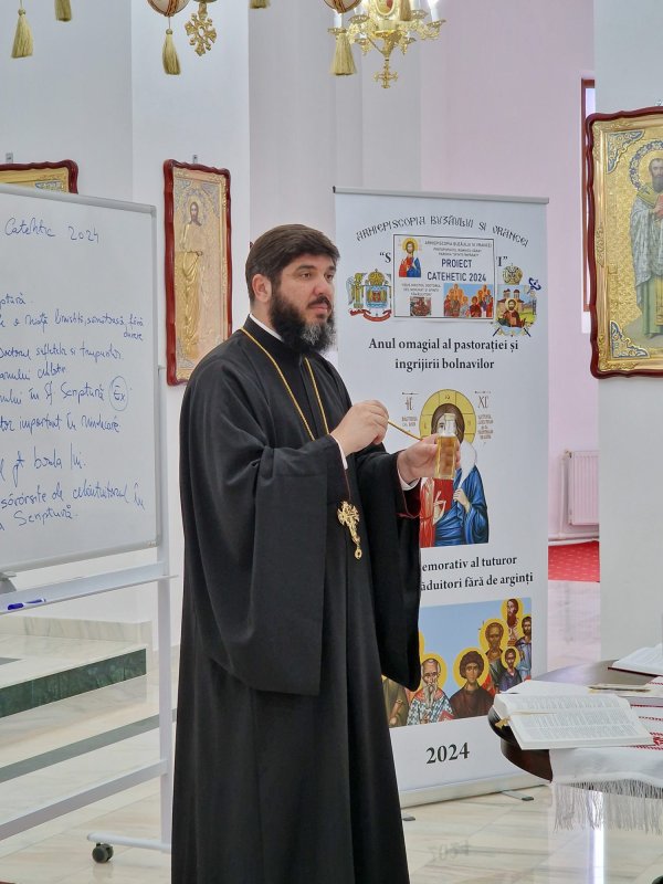 Activități catehetice la o parohie din Râmnicu Sărat 288072