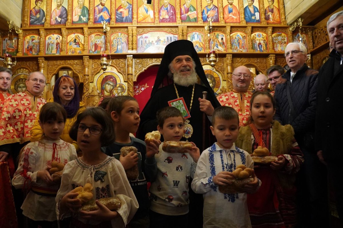 Hirotonie și fapte de milostenie în Eparhia Dunării de Jos  288353