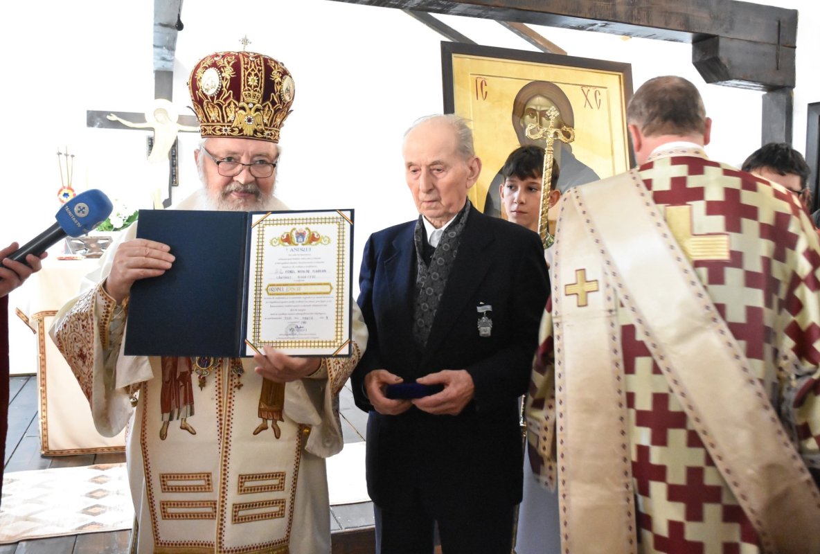 Hramul Mănăstirii „Sfinții 40 de Mucenici” - Memorialul Gherla 288330