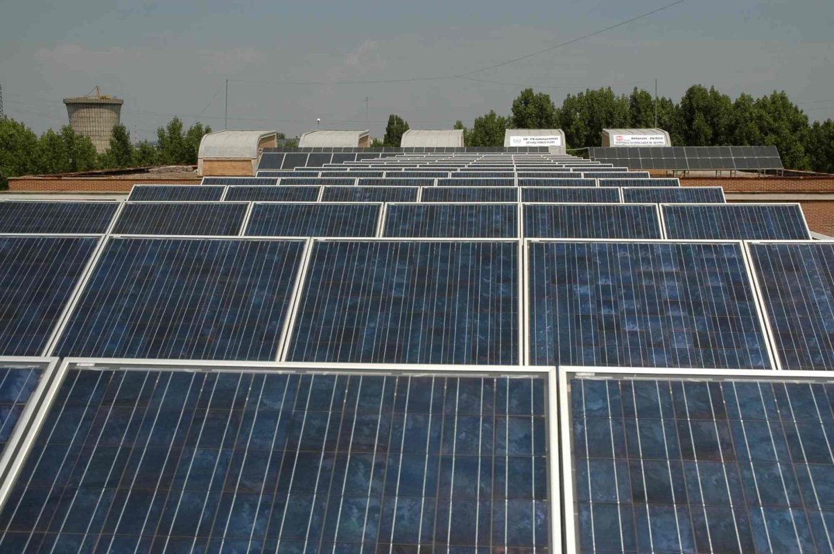 Fonduri pentru dotarea bisericilor și centrelor sociale cu panouri solare 288465