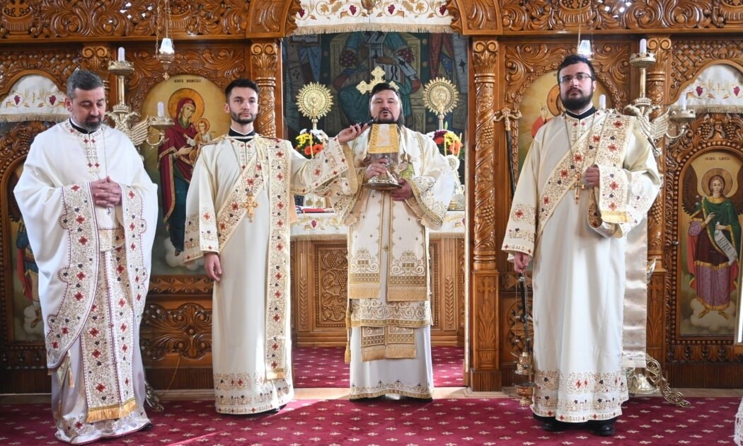 Zi de sărbătoare în Parohia „Sfânta Treime” din Zalău 288488