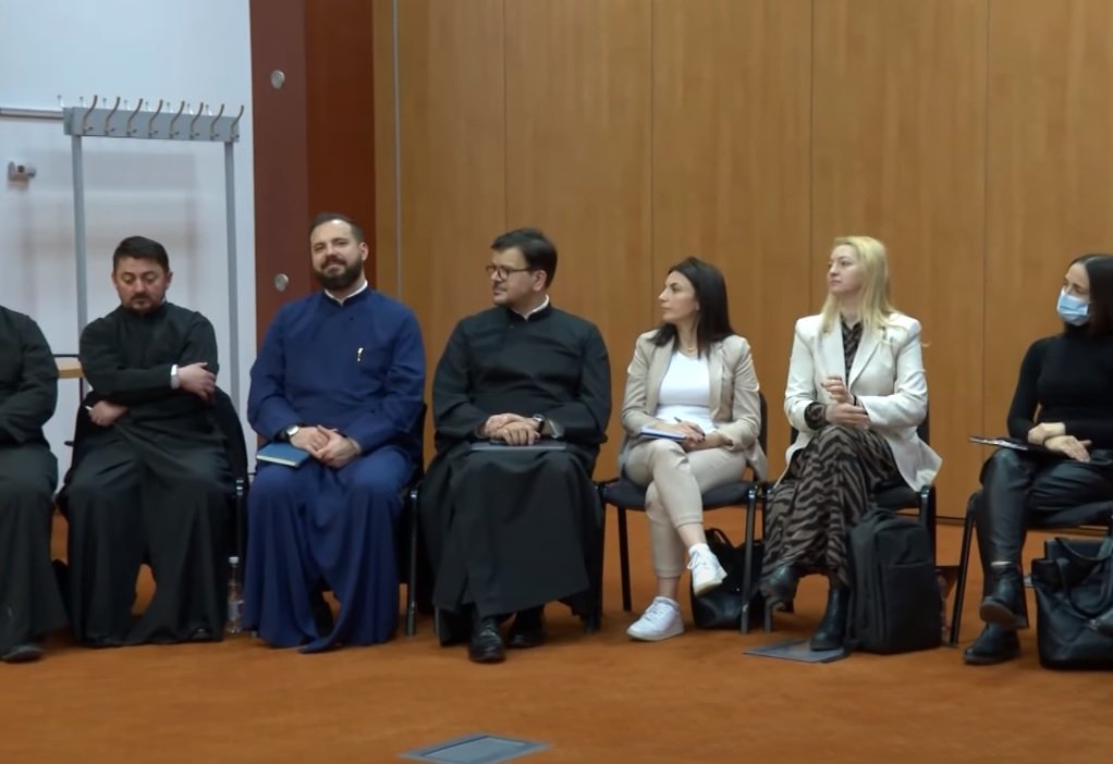 Curs pentru consilieri în domeniul adicțiilor organizat de Federația Filantropia 288677