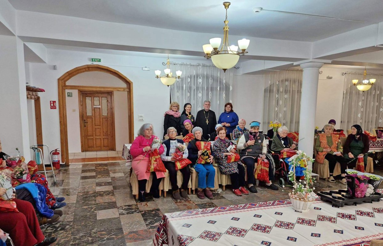 Daruri pentru vârstnicele de la Mănăstirea Christiana  288690