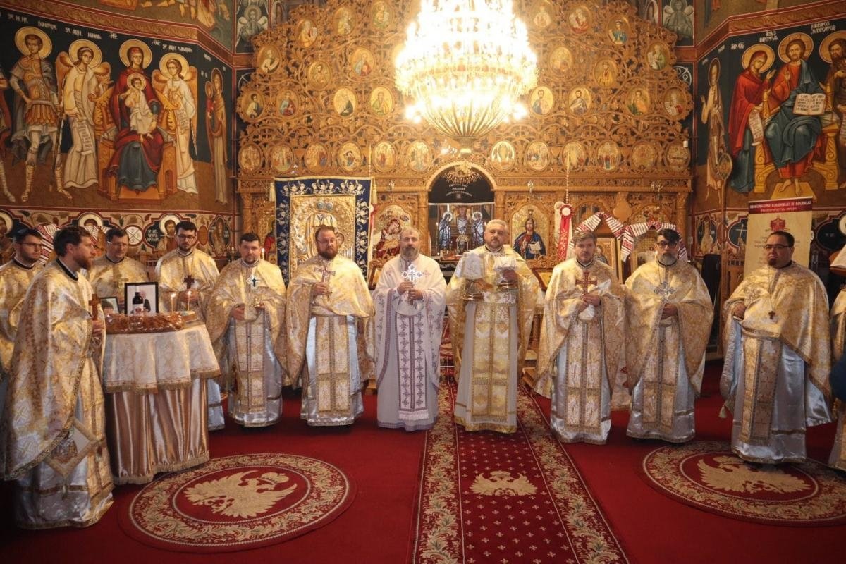 Sfântul Simeon Noul Teolog a fost serbat în Protopopiatul Onești 288622