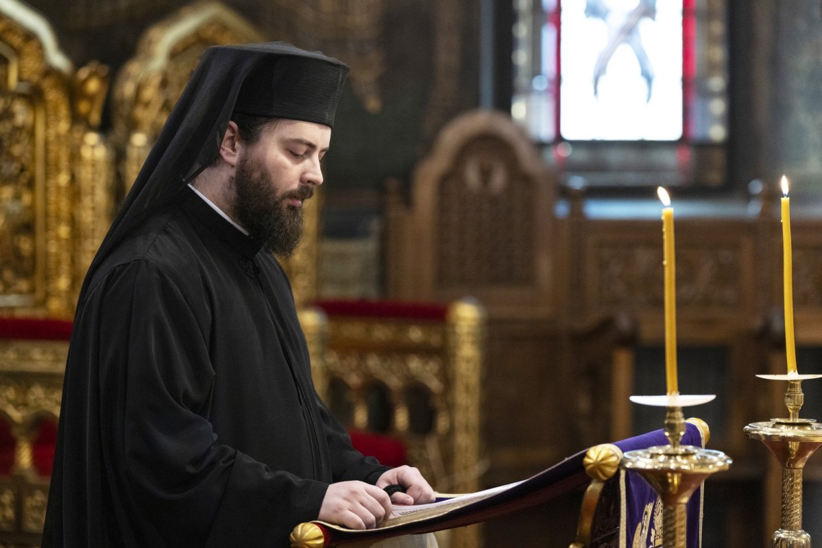 Începutul Canonului Sfântului Andrei Criteanul la Catedrala Patriarhală 289051