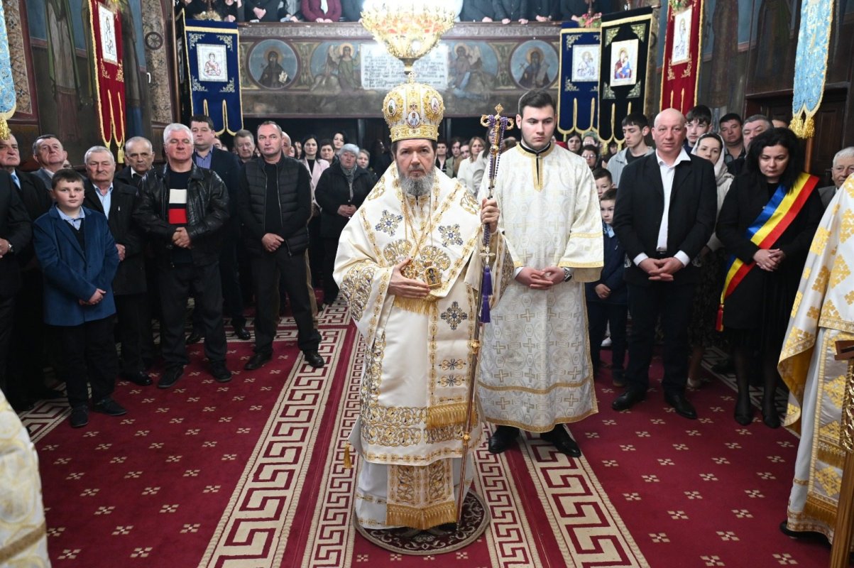 Binecuvântare pentru credincioşii din Parohia Drăgăneşti, Protopopiatul Beiuș 289095