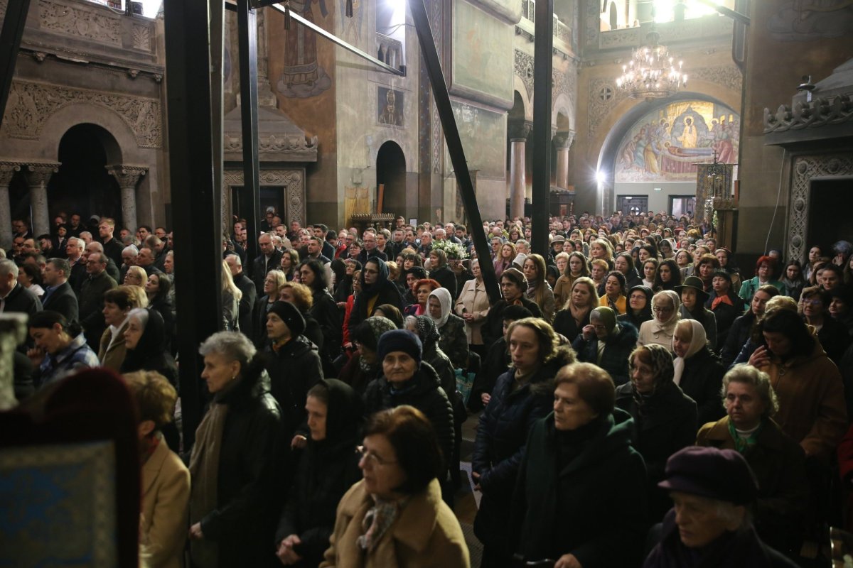 Credincioşii clujeni îndrumaţi să dăruiască iertarea 289105