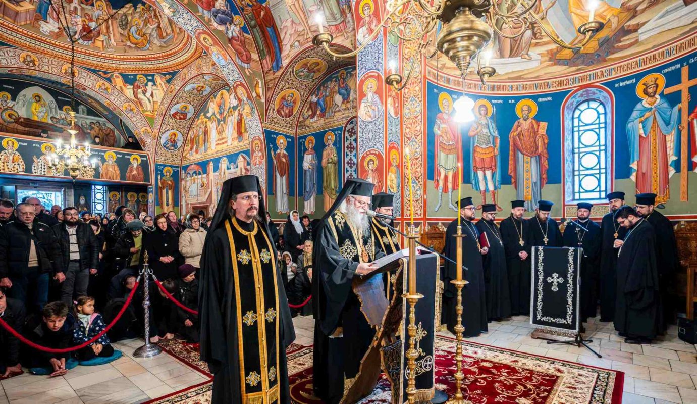 Începutul Postului Mare la paraclisul Mănăstirii „Sfântul Ioan cel Nou” din Suceava 289094