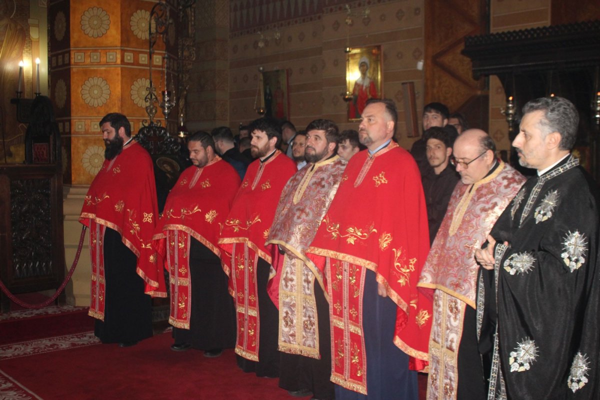 Rugăciune de pocăință în Cetatea Băniei 289137