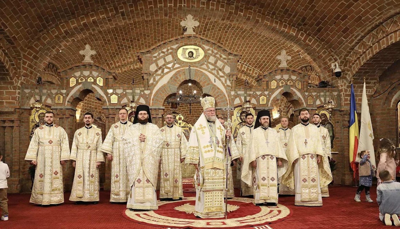 Sfânta Liturghie arhierească la Catedrala Episcopală din Baia Mare 289107