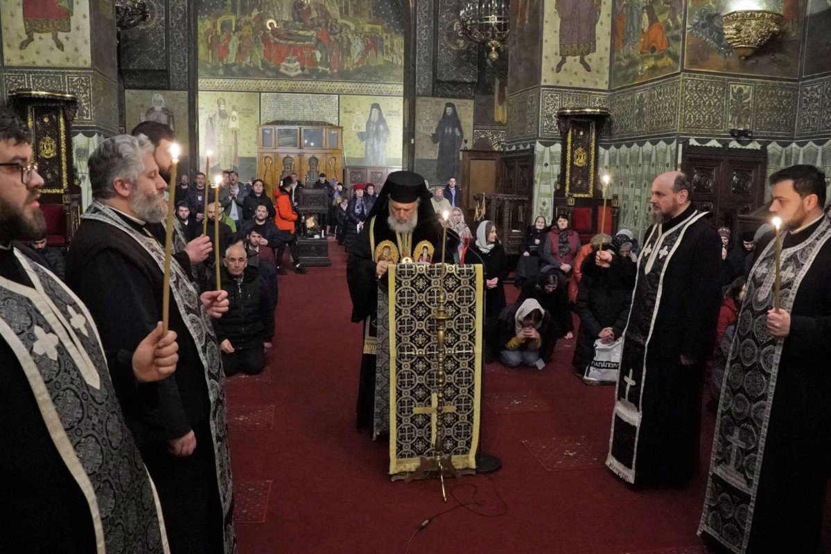 Slujba Canonului Mare la Catedrala Arhiepiscopală din Galaţi  289139