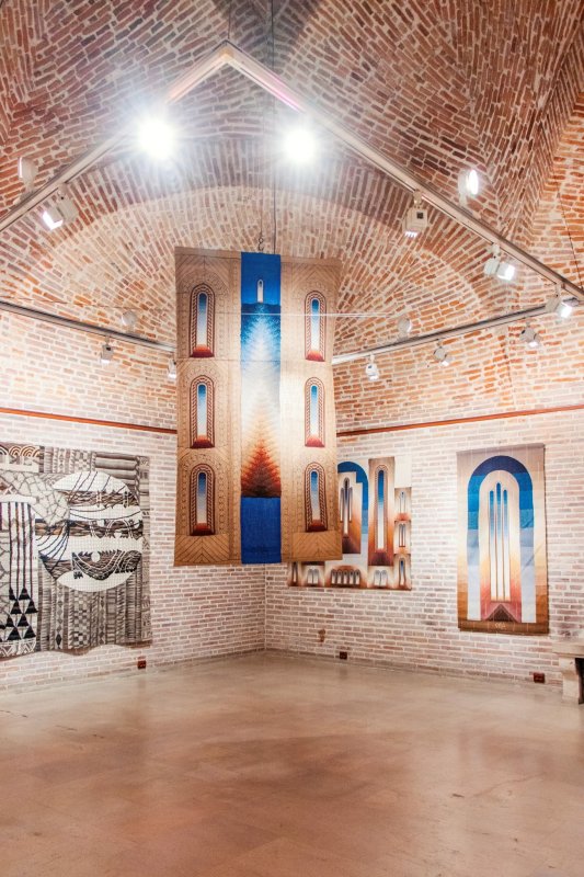 Tapiseriile Celei Neamțu la Muzeul Cotroceni 289070