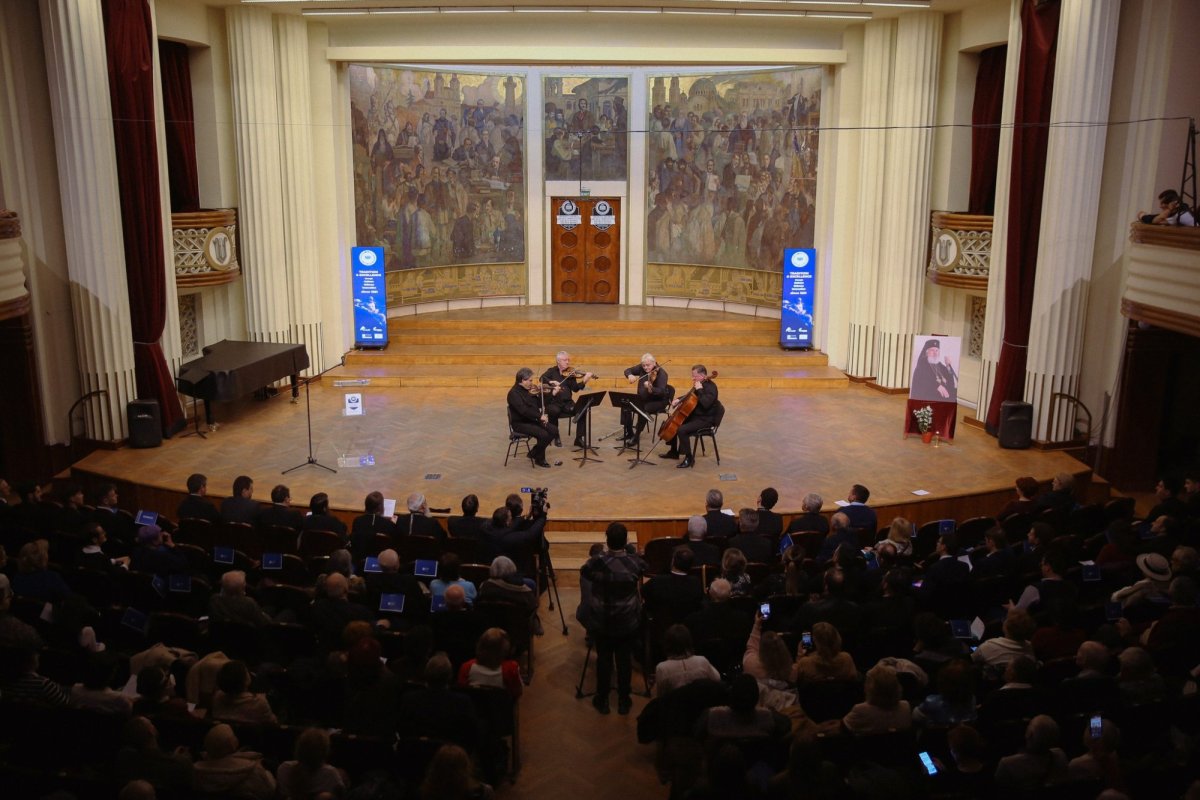 Concertul de gală al Fundaţiei „Mitropolitul Bartolomeu” - ediția a XI‑a 289225