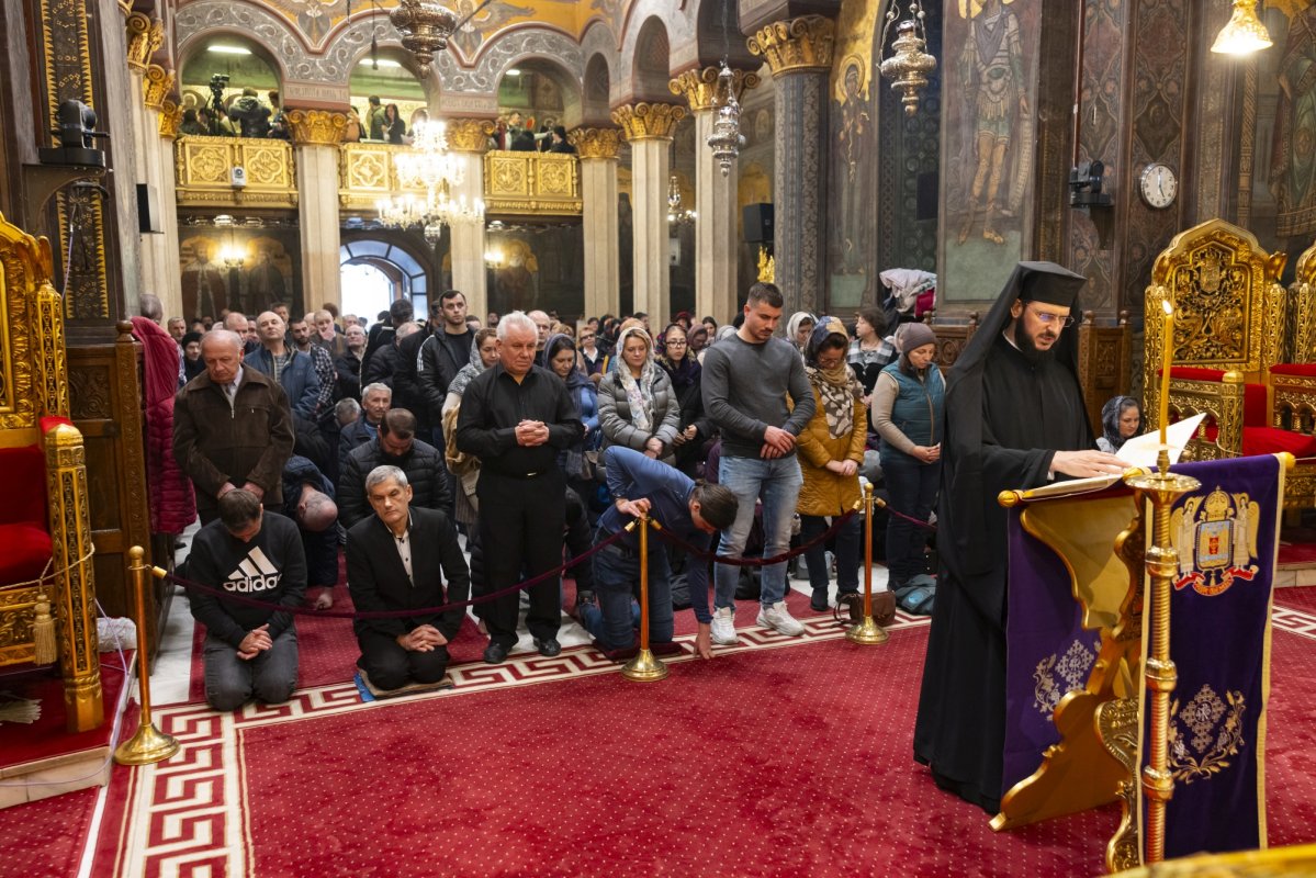 Slujba Canonului în a treia zi a Postului Mare 289277