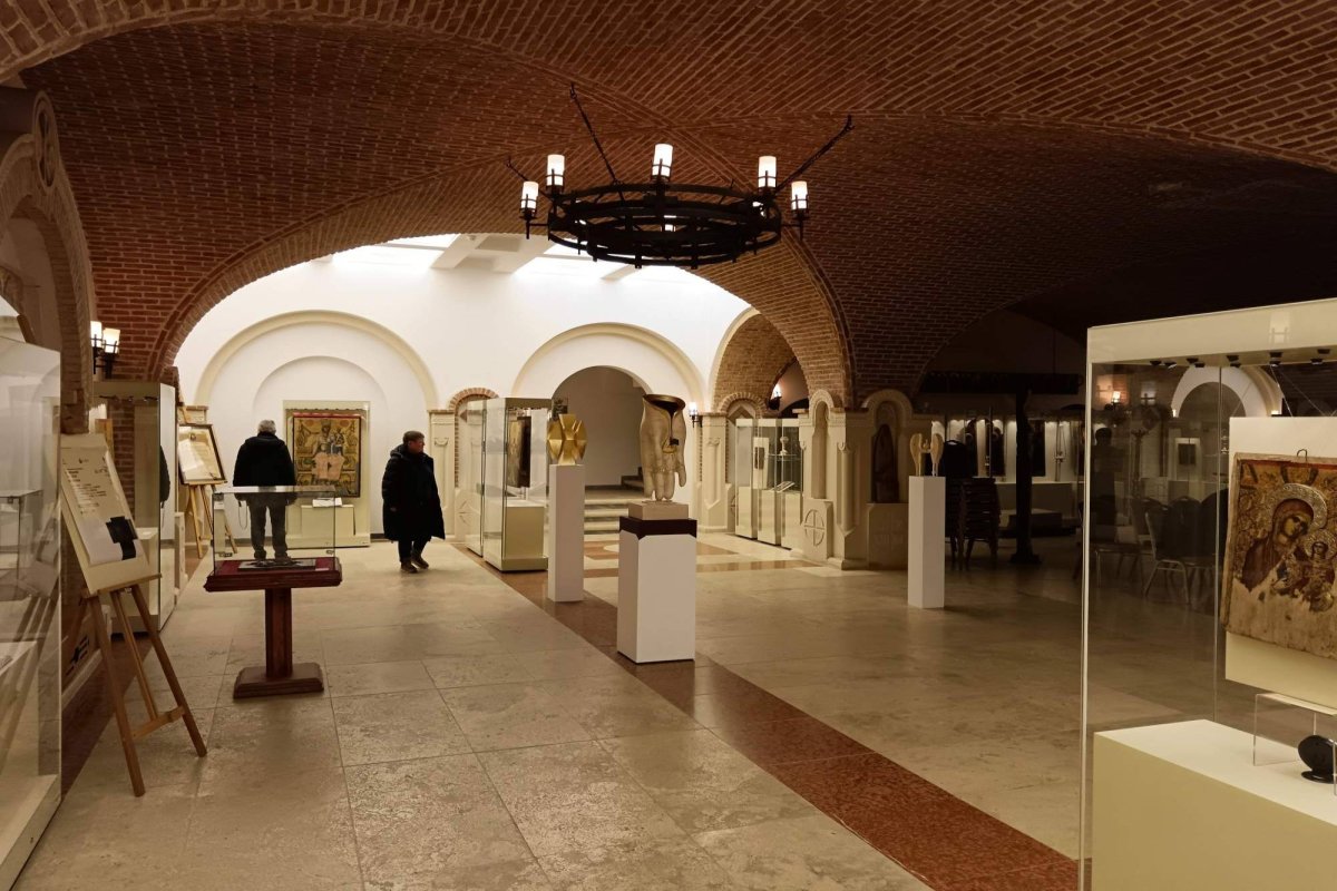 Un muzeu ca un pelerinaj pe drumul pocăinţei şi al izbăvirii  289164