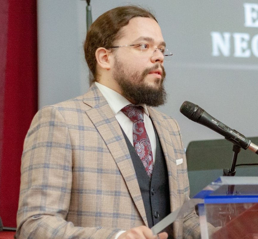 Patru noi consilieri patriarhali în administraţia bisericească 289338