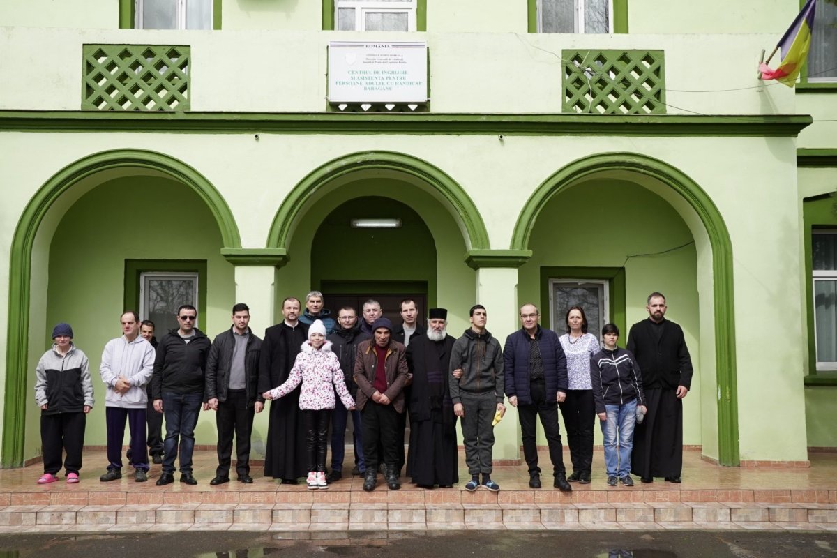 Ajutoare pentru persoane cu nevoi speciale din județul Brăila 289418