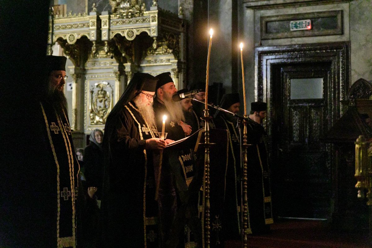 Ultima parte a Canonului la Catedrala Mitropolitană din Iași 289397