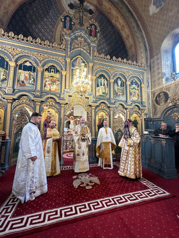 Zile de sărbătoare și conferință pentru viață în Eparhia Daciei Felix 289813